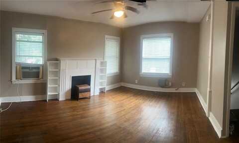 208-214 Sawyer Avenue, Denton, TX 76201
