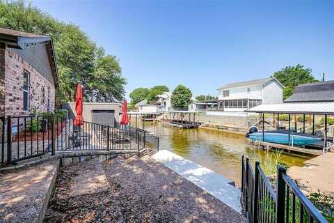 4522 Robin Court, Granbury, TX 76049