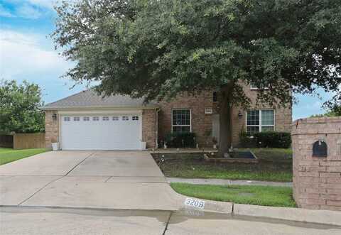 3209 Silver Point Court, Mansfield, TX 76063