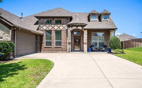 716 Edgewood Drive, DeSoto, TX 75115