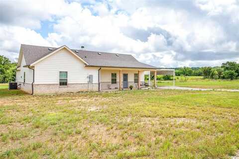 194 Reeves Road, Jacksboro, TX 76458