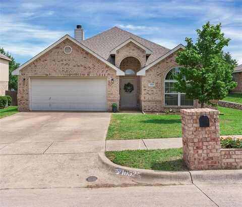 10525 N Haven Drive, Benbrook, TX 76126