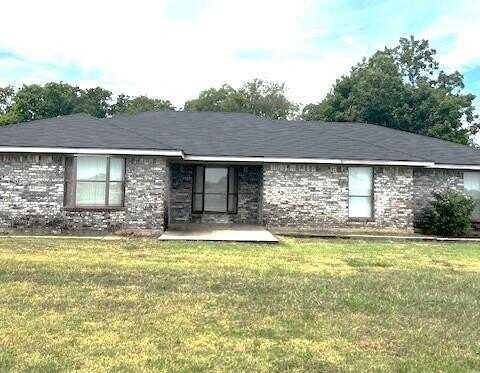 8006 State Highway 34, Ladonia, TX 75449