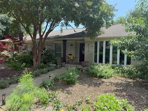 4210 Creekdale Drive, Dallas, TX 75229