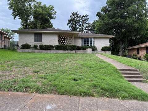 1237 Wagon Wheels Trail, Dallas, TX 75241