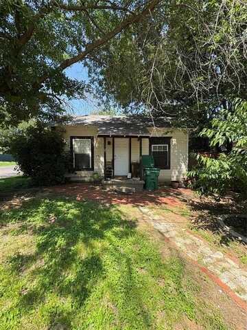 1030 Peak Street, Denton, TX 76201
