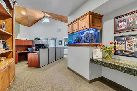 1321 W Randol Mill Road, Arlington, TX 76012
