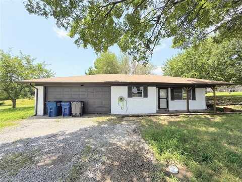 1311 E College Street, Princeton, TX 75407