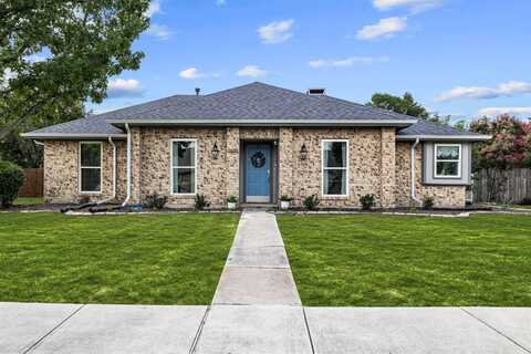 1638 Glencairn Lane, Lewisville, TX 75067