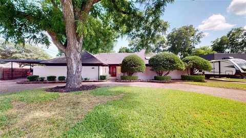 3410 Faulkner Drive, Rowlett, TX 75088