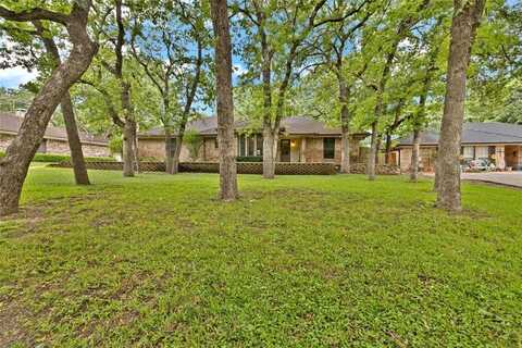 413 Timberlake Drive, Azle, TX 76020