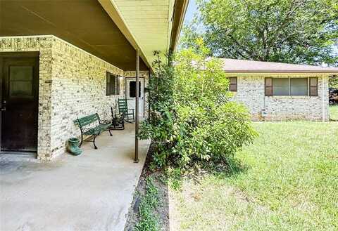 904 W 12th Street, Cisco, TX 76437