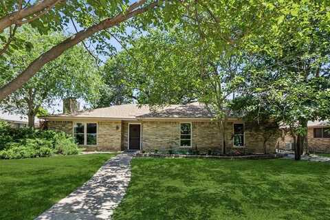 2310 Bengal Lane, Plano, TX 75023
