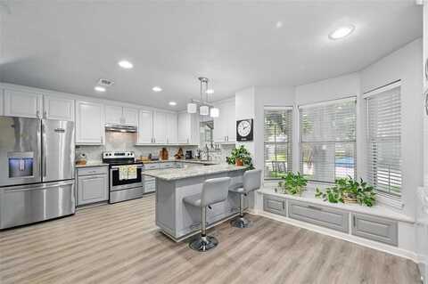 685 Cardinal Ridge Road, Burleson, TX 76028