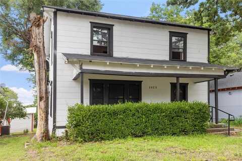 1025 W Walker Street, Denison, TX 75020