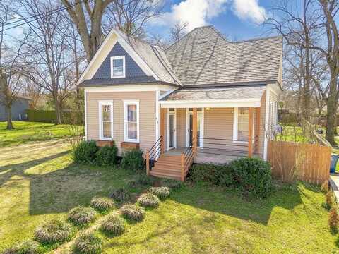 310 E 3rd Street, Mount Pleasant, TX 75455