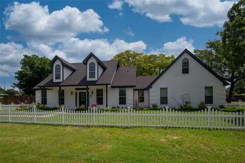 103 Saddle Club Road, Weatherford, TX 76088