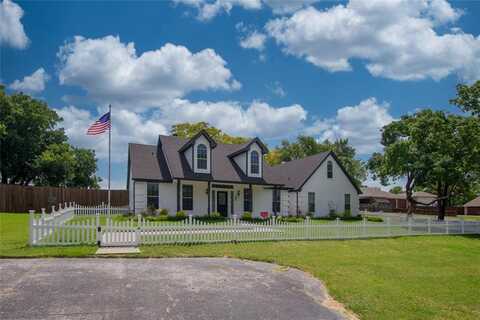 103 Saddle Club Road, Weatherford, TX 76088