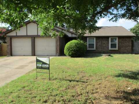 912 Shell Court, Bedford, TX 76022