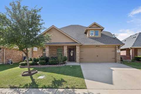 1035 Sadie Street, Forney, TX 75126