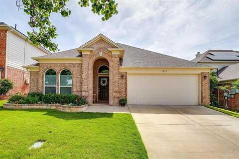 7869 Orland Park Circle, Fort Worth, TX 76137