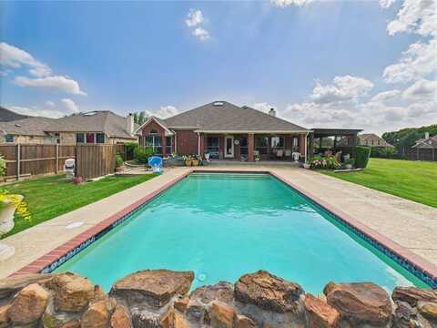 1409 Stoney Hills Drive, Cedar Hill, TX 75104