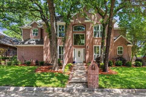 7011 Gunston Lane, Arlington, TX 76017