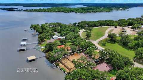 541 Country Club Road, Bowie, TX 76230