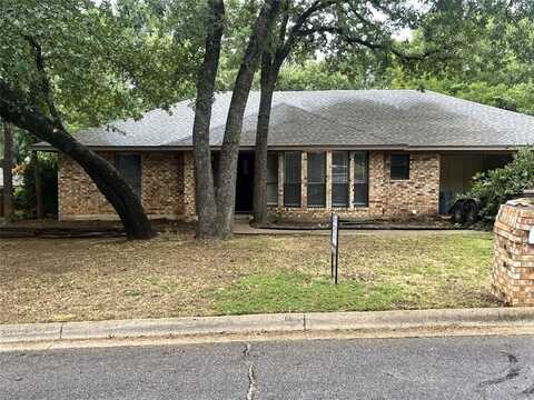 7517 Cimarron Drive, North Richland Hills, TX 76182