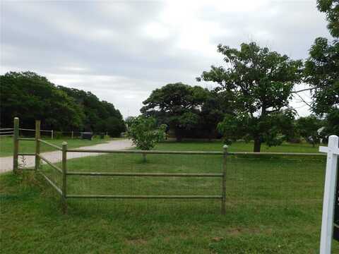182 Finneyoaks Lane, Weatherford, TX 76085