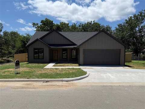 901 SW 10th Street, Mineral Wells, TX 76067
