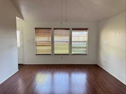 1557 Chivalry Lane, Little Elm, TX 75068