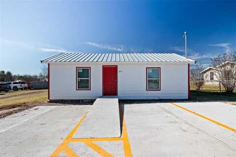 1215 Lipan, Granbury, TX 76048