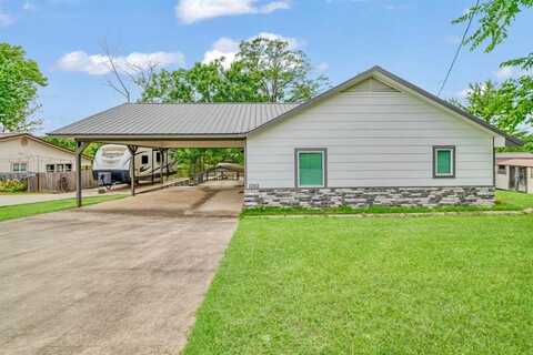 1205 Lakeside Drive, Fort Towson, OK 74735