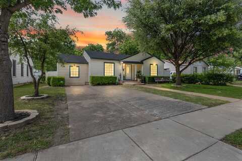 2811 Carlson Drive, Dallas, TX 75235