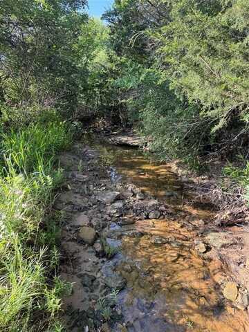 1385 CR-1340, Chico, TX 76431