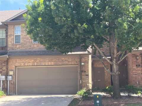 468 Hunt Drive, Lewisville, TX 75067