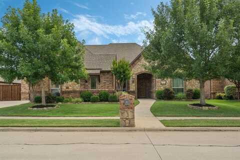 9112 Belshire Drive, North Richland Hills, TX 76182