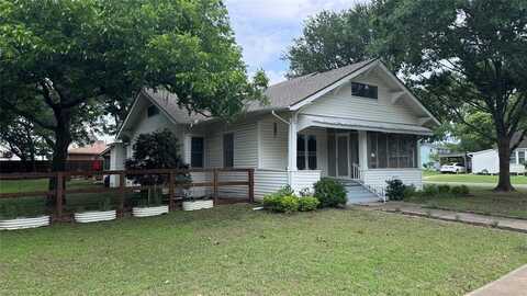 573 S Preston Avenue, Van Alstyne, TX 75495