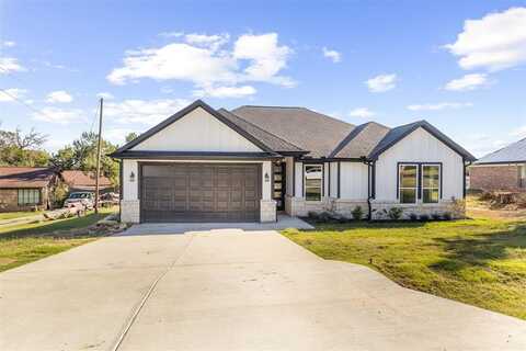 1621 S Chisholm Trail, Granbury, TX 76048
