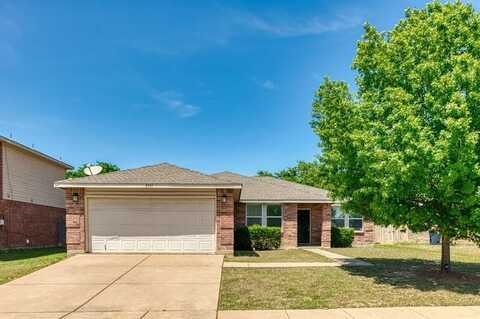 8933 Preakness Circle, Fort Worth, TX 76123