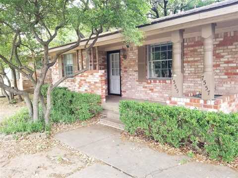 7555 Brentcove Circle, Dallas, TX 75214