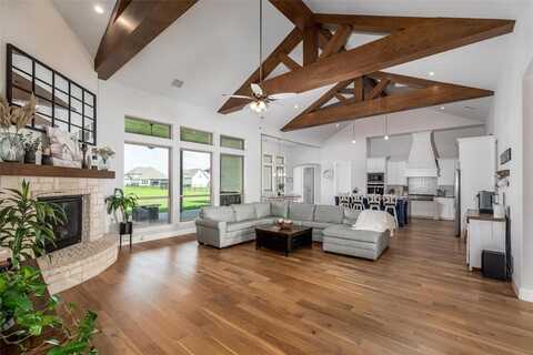 1230 Driftwood Lane, Lucas, TX 75002