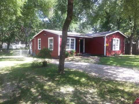 3328 Pueblo Trail, Lake Worth, TX 76135