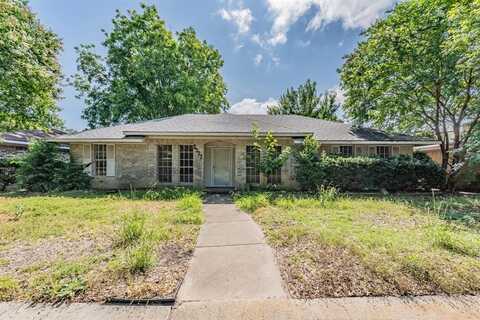 3922 Greenway Drive, Garland, TX 75041