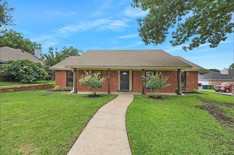 1429 Knob Hill Drive, Garland, TX 75043