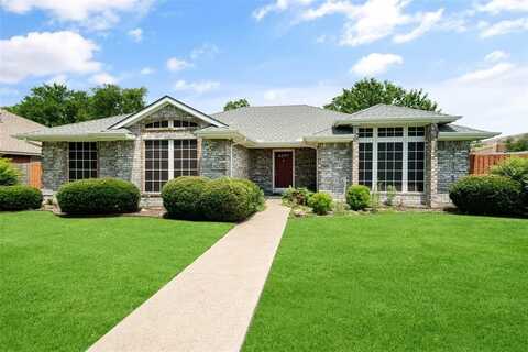 5723 Sachse Street, Sachse, TX 75048