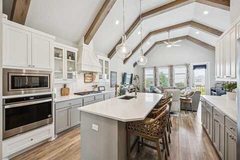 2238 Rook Drive, Dallas, TX 75211