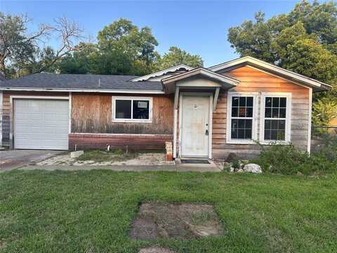 1305 Hadley Drive, Arlington, TX 76011