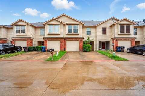 3913 Fernando Drive, Fort Worth, TX 76040